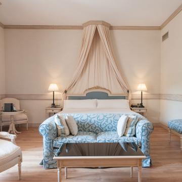 Hotel Eugenia de Montijo Autograph Collection Hotel Eugenia de Montijo Autograph Collection